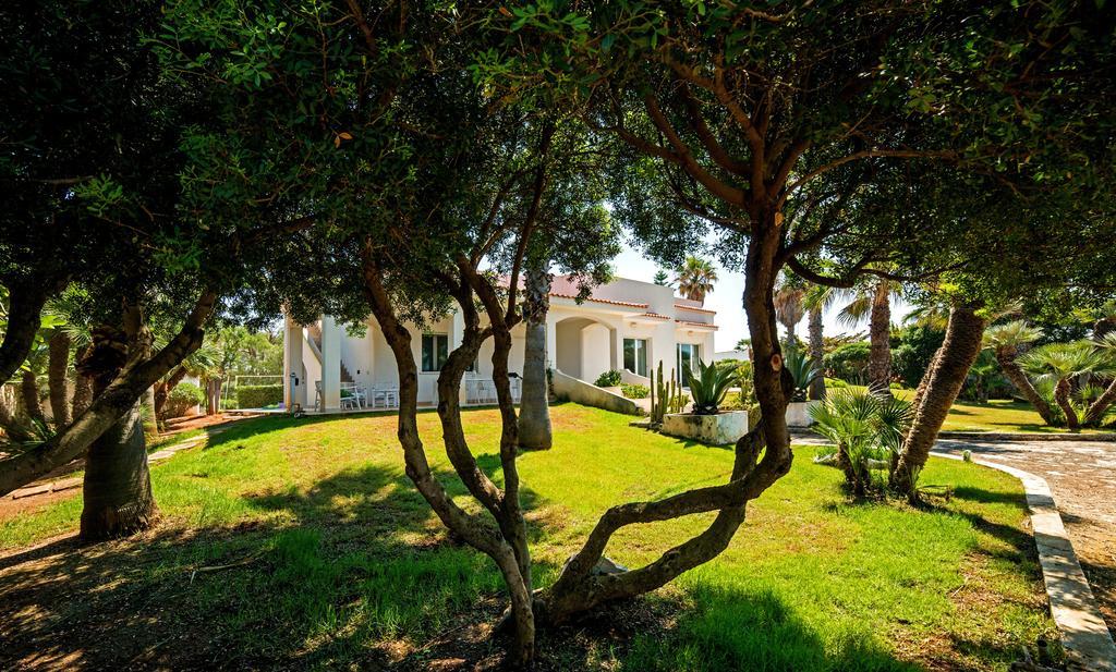 Villa Sapore Di Sale Alliste Buitenkant foto